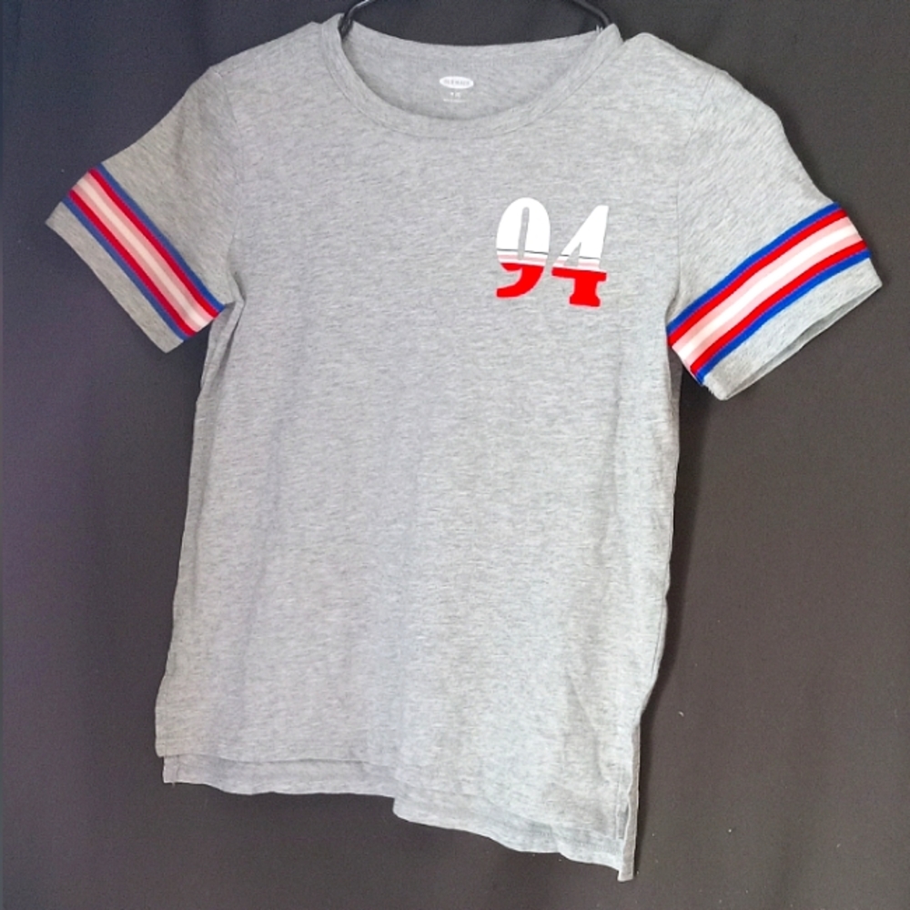Old navy size8 grey blue white and red